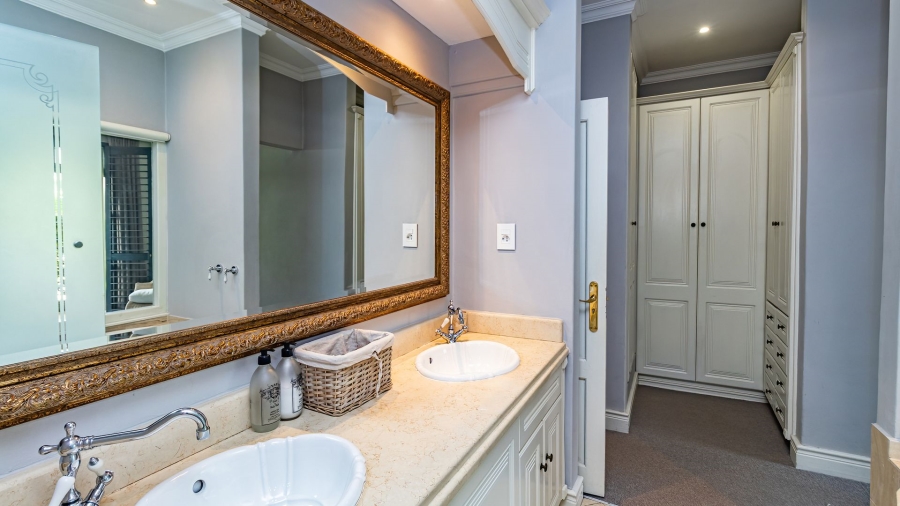 2 Bedroom Property for Sale in Franschhoek Western Cape